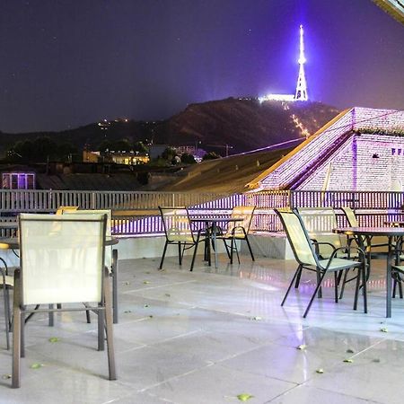 Royal Hotel Τυφλίδα Εξωτερικό φωτογραφία