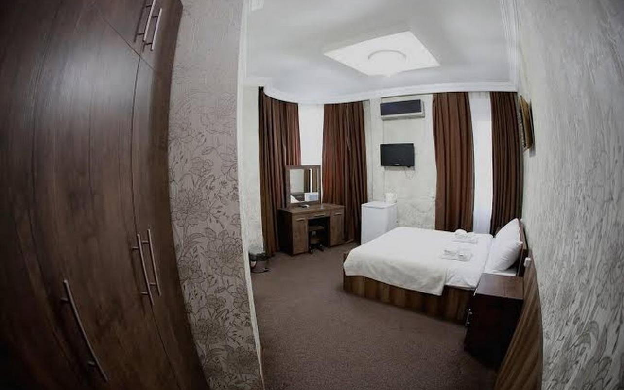Royal Hotel Τυφλίδα Εξωτερικό φωτογραφία