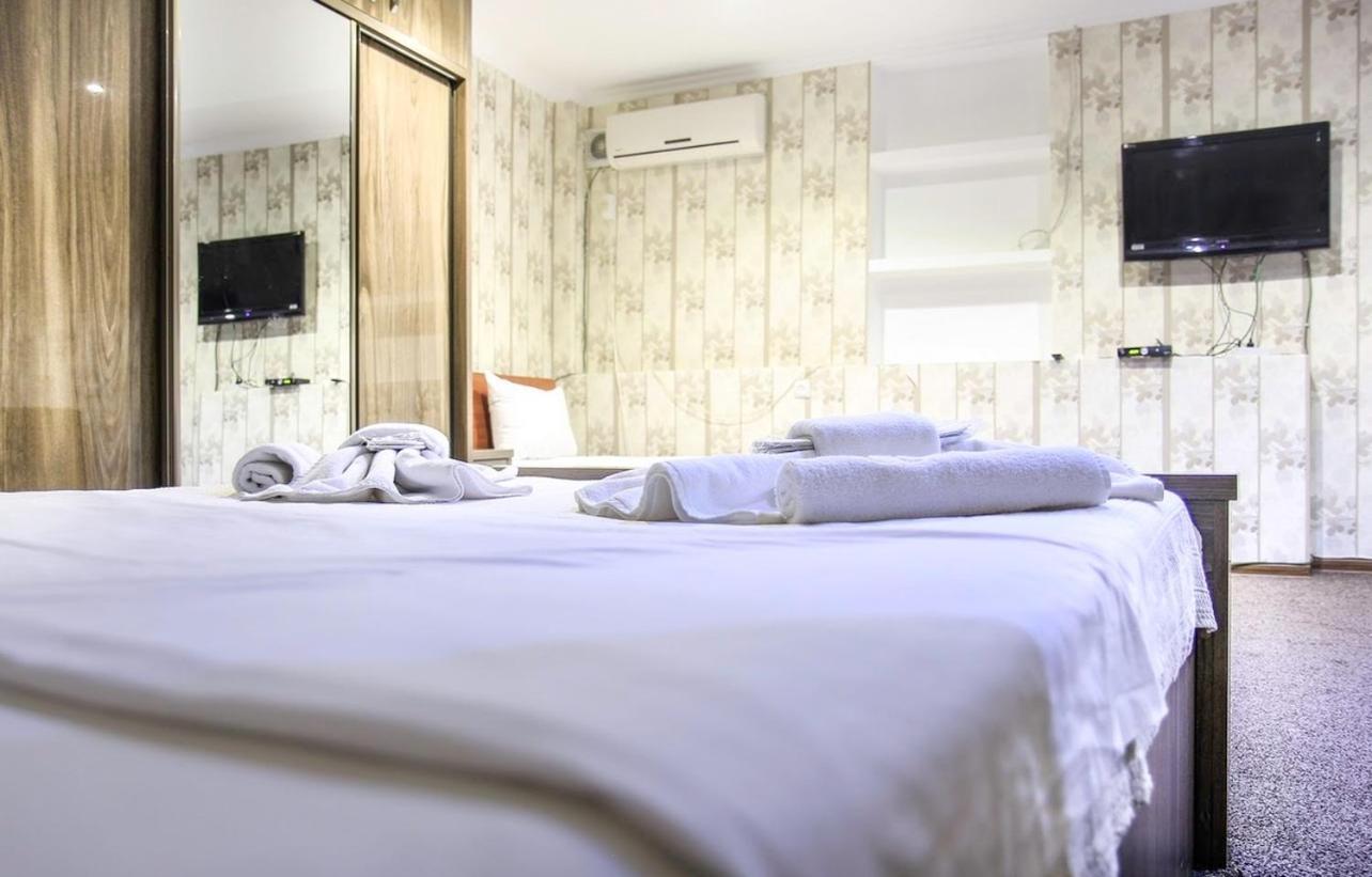 Royal Hotel Τυφλίδα Εξωτερικό φωτογραφία